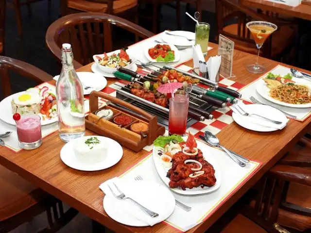Gambar Makanan The Pier Batam Cafe n Grill 1