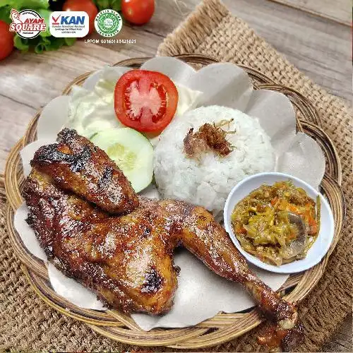 Gambar Makanan Ayam Square, Gomong 12