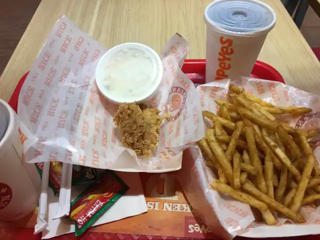 Gambar Makanan Popeyes 15