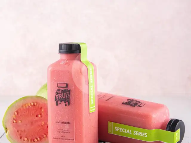 Gambar Makanan Fruit in Bottle Juice, Hayam Wuruk 13