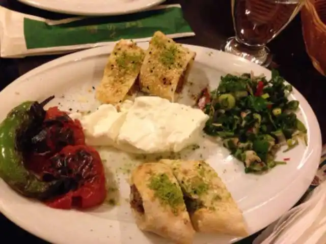 Yörem Gaziantep Mutfağı'nin yemek ve ambiyans fotoğrafları 74