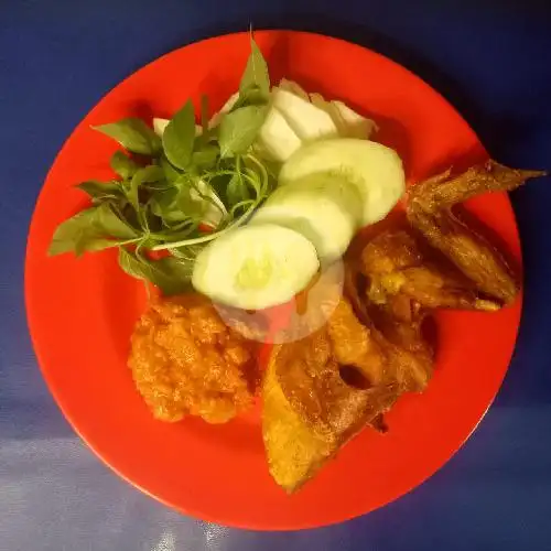 Gambar Makanan Pecel Lele Tri Putra Patung  Garuda Dukuh Zambrud, Padurenan 3