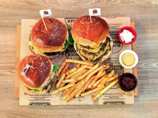 Burger Murger'nin yemek ve ambiyans fotoğrafları 1