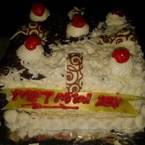 Gambar Makanan Toko Kue Sido Muncul 17