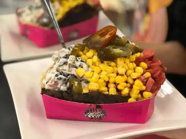 Şaşkın Waffle Kumpir'nin yemek ve ambiyans fotoğrafları 3
