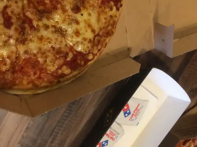 Domino's Pizza Food Photo 14