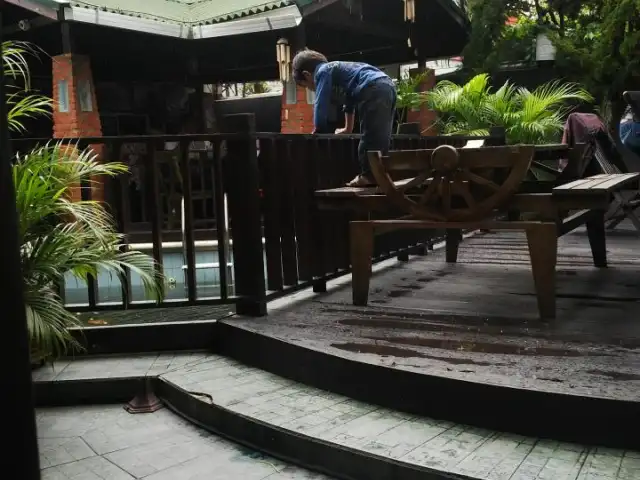 Gambar Makanan Mbah Jingkrak Resto 8