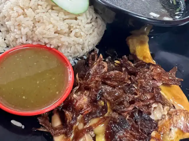 Nasi Ayam Hainan Cabai Hijau Food Photo 2