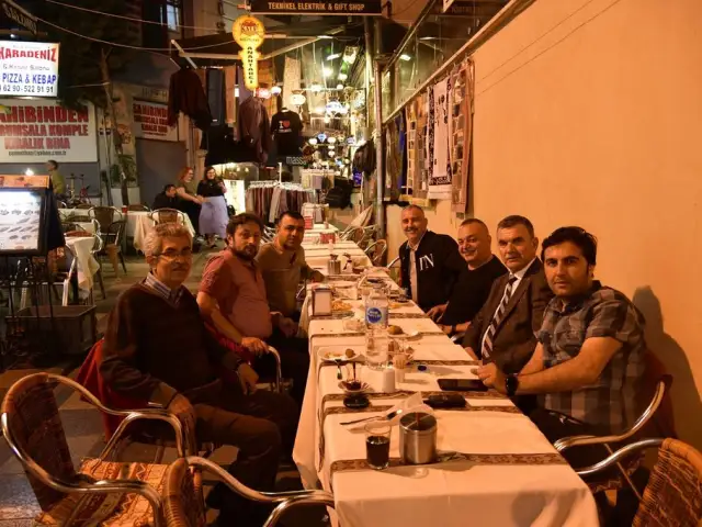 Karadeniz Aile Pide & Kebap Salonu'nin yemek ve ambiyans fotoğrafları 13