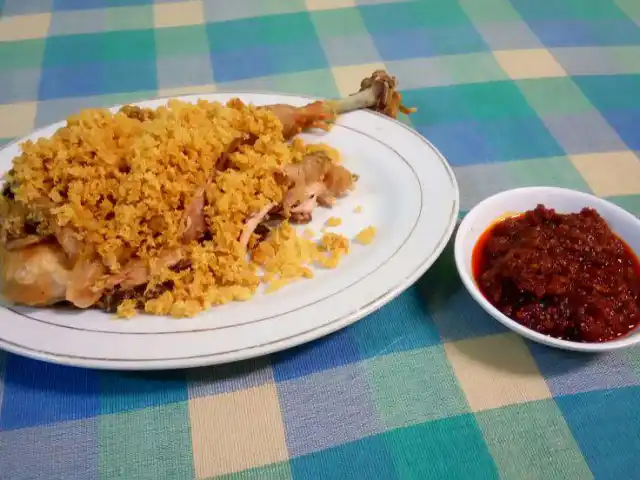 Gambar Makanan Ayam Goreng Suharti 17