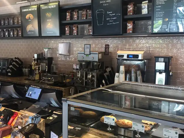 Starbucks 471. Mağaza'nin yemek ve ambiyans fotoğrafları 18
