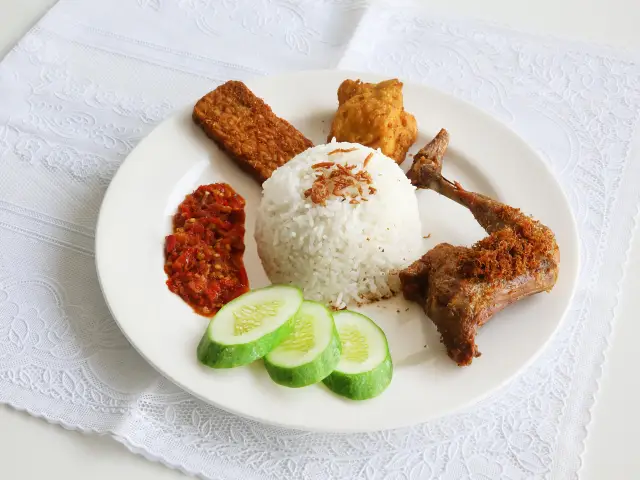 Kak Ton Nasi Ayam