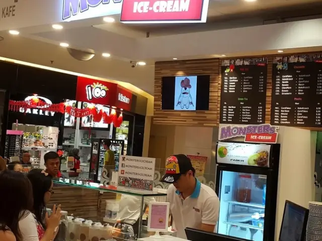 Monzeter Premium Fried Ice Cream