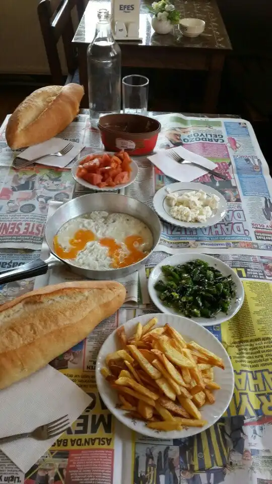 Tuvana Efes Pub - Kuddusi TEKİN'nin yemek ve ambiyans fotoğrafları 15