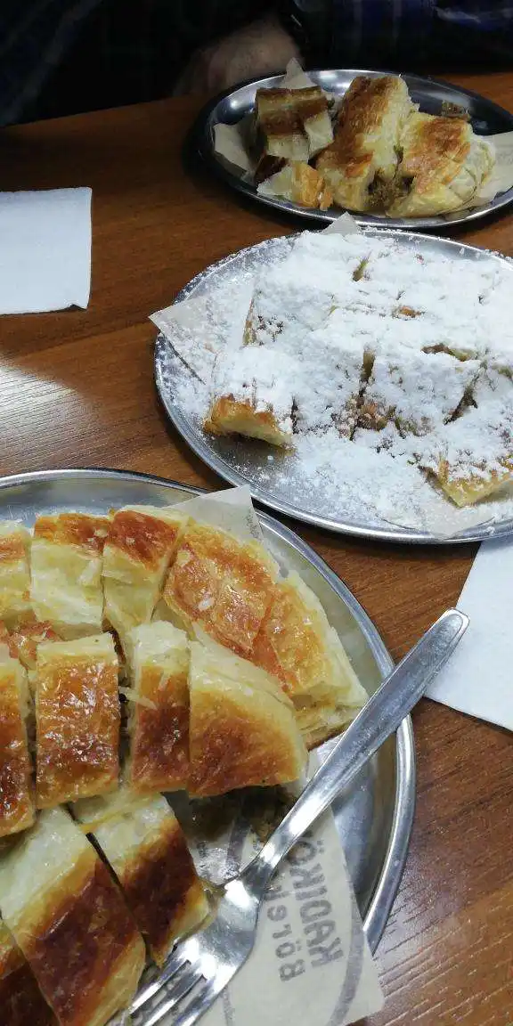 Kadıköy Merkez Börekçisi'nin yemek ve ambiyans fotoğrafları 44