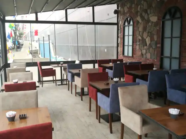 Clemence Nargile Cafe'nin yemek ve ambiyans fotoğrafları 6