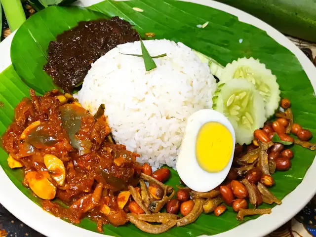 Nasi Lemak Daun Pisang (Foodtruck Taman Melawati )