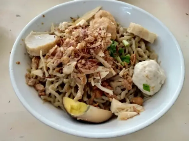 Gambar Makanan Bakmi Telor Asli 8