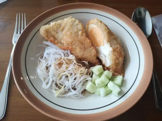 Gambar Makanan Pempek Nyonya Kamto 11