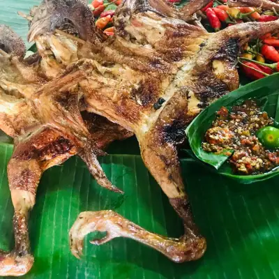 Ayam Klungkung RM Rajawali