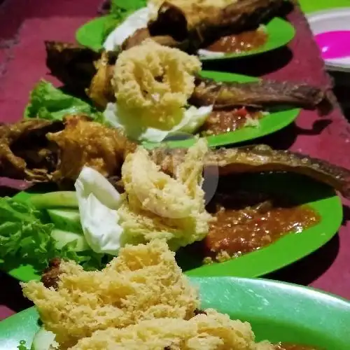 Gambar Makanan PECEL LELE NASI UDUK 8