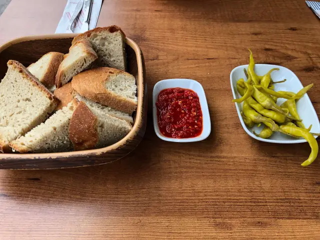 Muşmuloğulları Karadeniz Pide'nin yemek ve ambiyans fotoğrafları 17