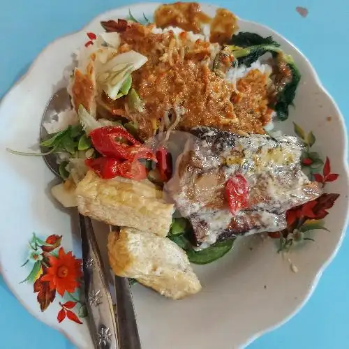 Gambar Makanan Warung Pojok 5