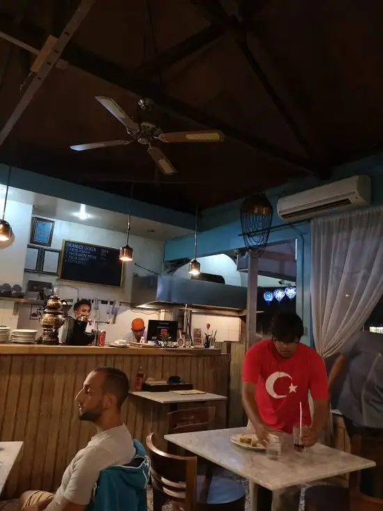 Gambar Makanan Istanbul Meze Kebab House, Bali 15