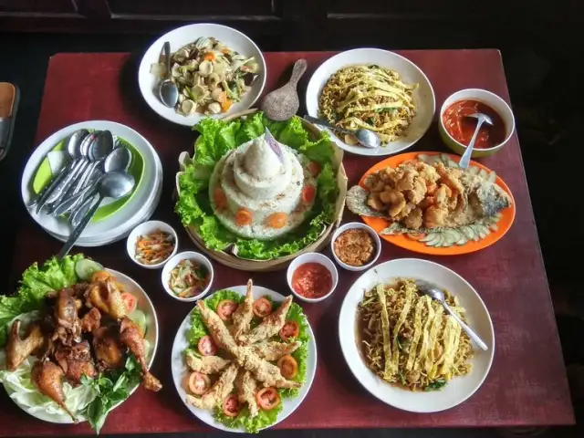 Gambar Makanan Djogjas Resto 14