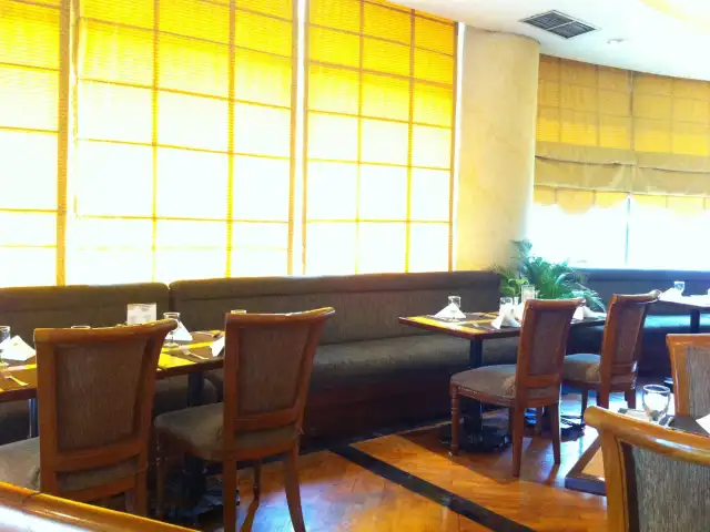 Gambar Makanan Maharani Coffee Shop - Hotel Sentral 3