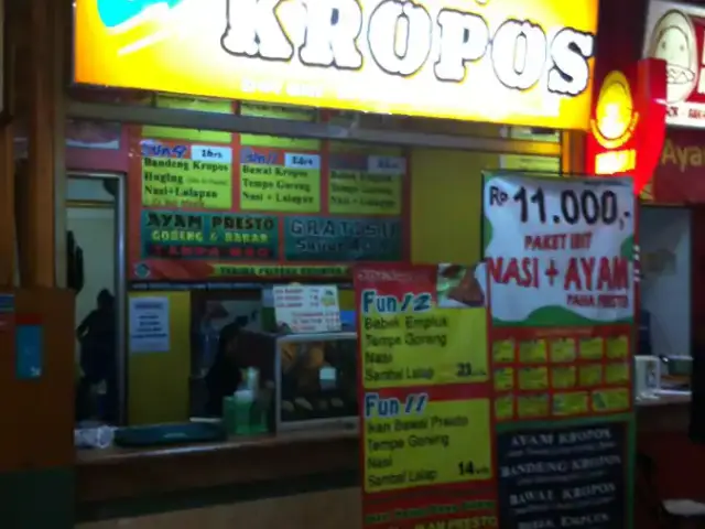 Ayam Kropos