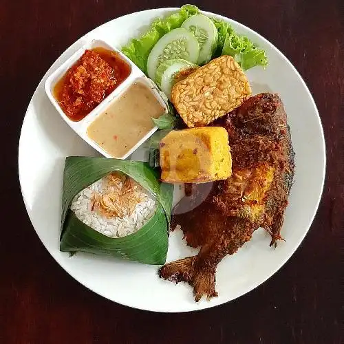 Gambar Makanan Nasi Uduk Ayam Tulang Lunak Pak Eddy, Kebon Sirih Timur 17