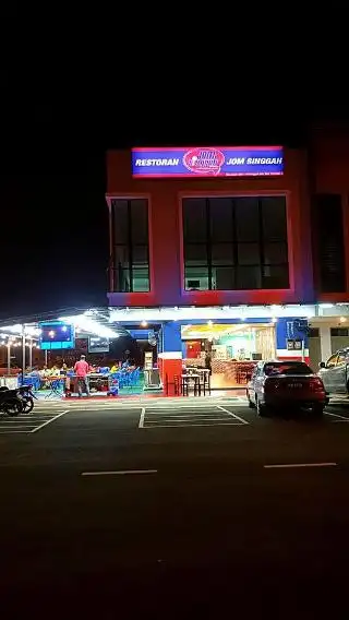 Jom Singgah Food Stall Nusabayu