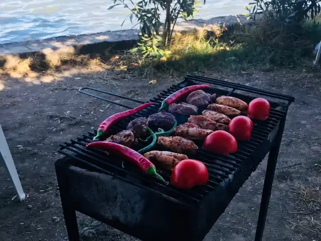 Firuzköy Göl Kenarı'nin yemek ve ambiyans fotoğrafları 8