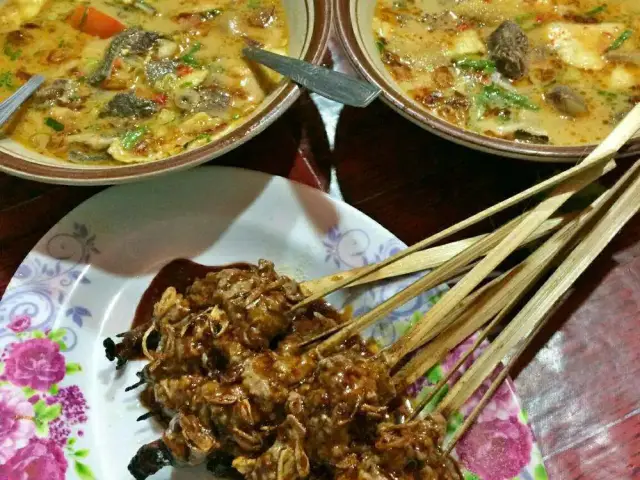 Gambar Makanan Sop Kaki Kambing Agung Roxy 10