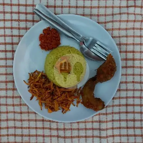 Gambar Makanan Selebes Nasi Kuning Khas Sulawesi 9