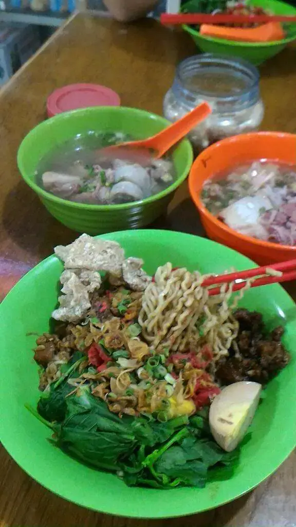 Gambar Makanan Bakmi Keriting Abie 12