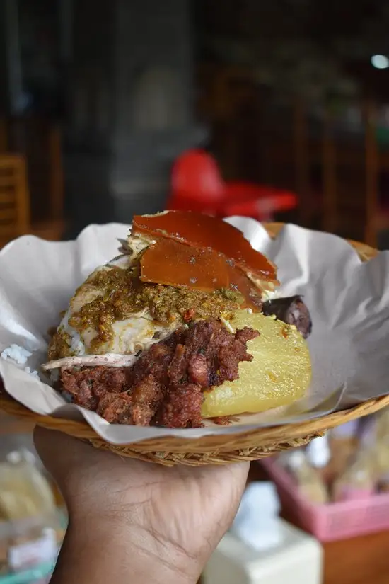 Gambar Makanan Warung Babi Guling Ibu Oka 2 1