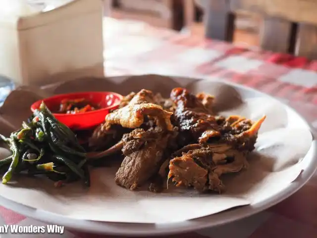 Gambar Makanan Warung Bakas Babi Guling Klungkung 15