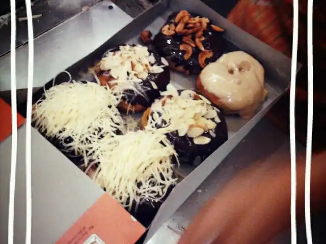 Gambar Makanan Ivy Potato Doughnuts 10