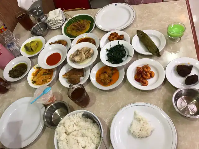 Gambar Makanan Restoran Sederhana Masakan Padang 4