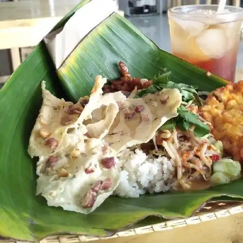 Gambar Makanan Pecel Pincuk Benjing Mriki Malih Njih, Bandeng Raya 14