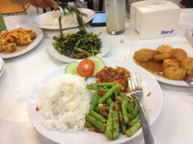 Gambar Makanan D'Cost Seafood 14