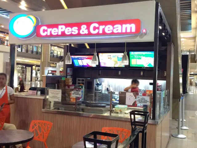 Crepes & Cream Food Photo 3