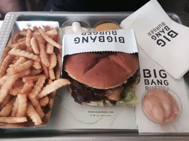 Big Bang Burger'nin yemek ve ambiyans fotoğrafları 17