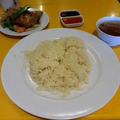 Restoren Nasi Ayam Fuziah
