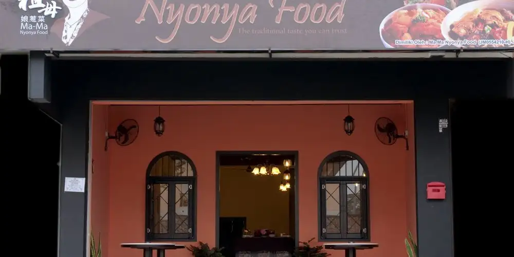 Restaurant Mama Nyonya Food