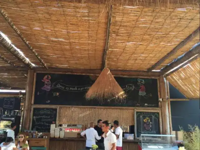 Madéo Beach Restaurant & Bar'nin yemek ve ambiyans fotoğrafları 21