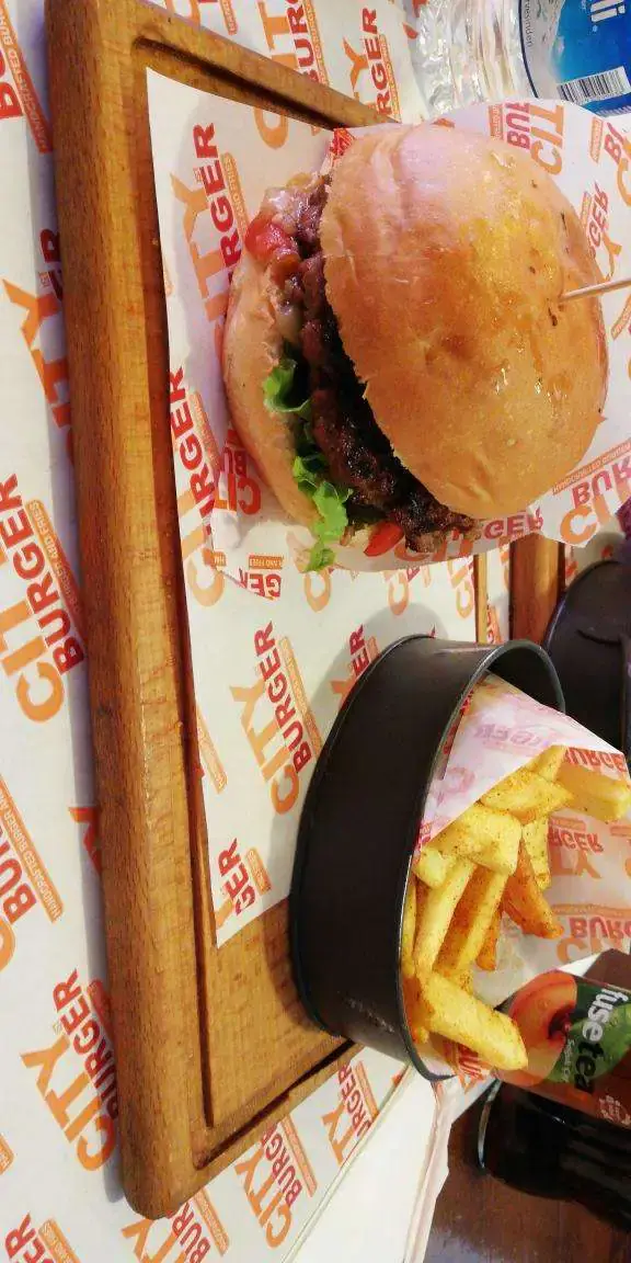 City Burger'nin yemek ve ambiyans fotoğrafları 77