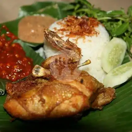 Gambar Makanan Nasi Uduk & Lalapan Ayam Crispy Hj. Sri Yati 6